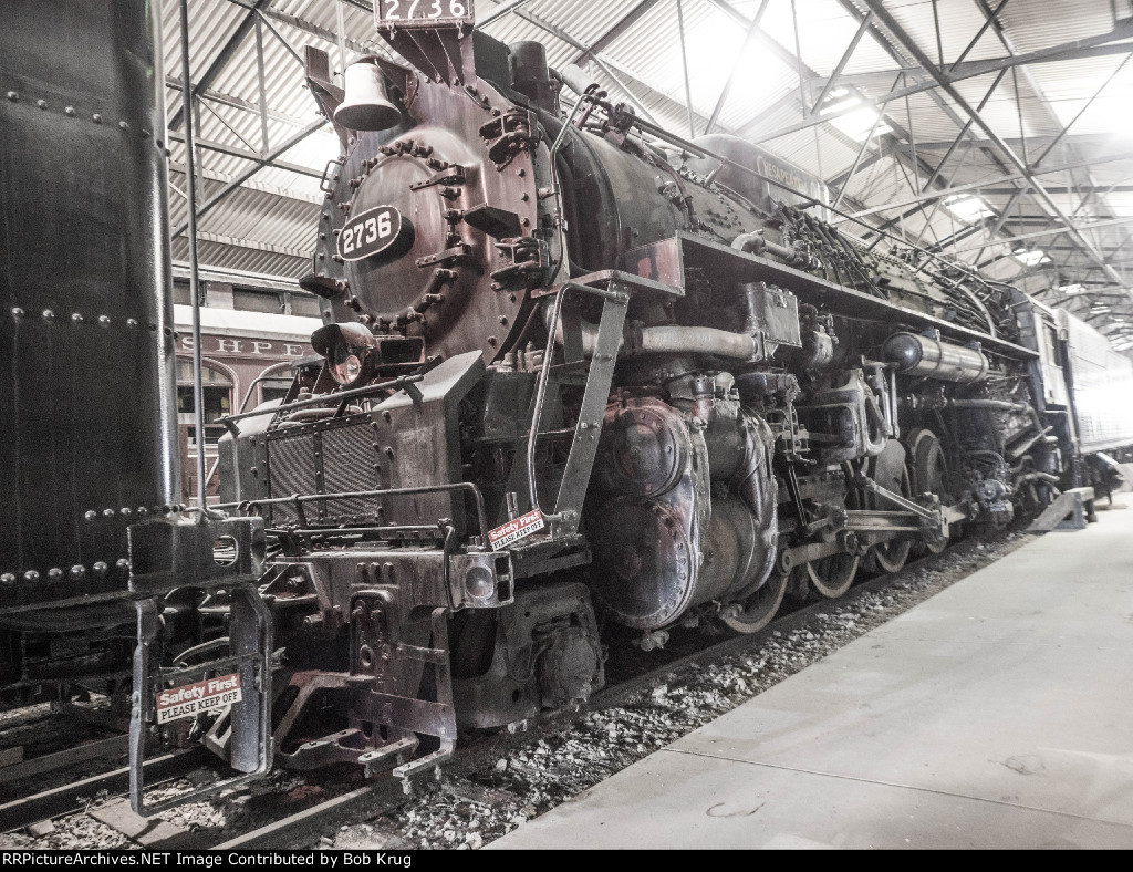 Chesapeake & Ohio steam locomotive 2736